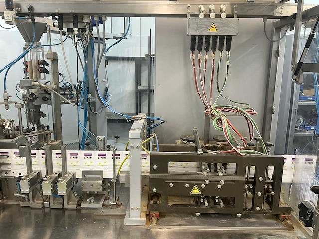 2011 sn machinenbau fm1 verpakkingslijn - afbeelding 18 van  21