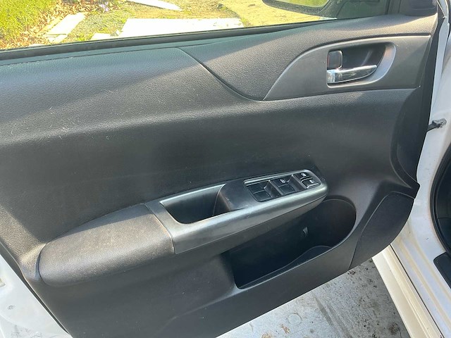 2011 subaru impreza boxer diesel symmetrical awd - afbeelding 2 van  42