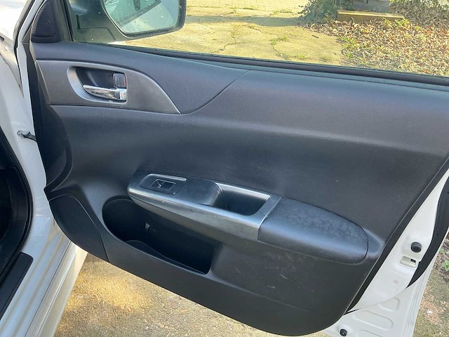 2011 subaru impreza boxer diesel symmetrical awd - afbeelding 13 van  42