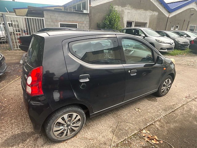2011 suzuki alto personenauto - afbeelding 17 van  21