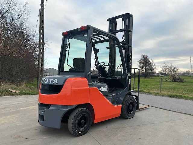 2011 toyota 8fdf25 vorkheftruck - afbeelding 3 van  41