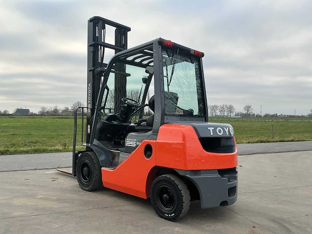 2011 toyota 8fdf25 vorkheftruck - afbeelding 5 van  41