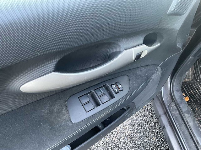 2011 toyota auris personenauto - afbeelding 6 van  31