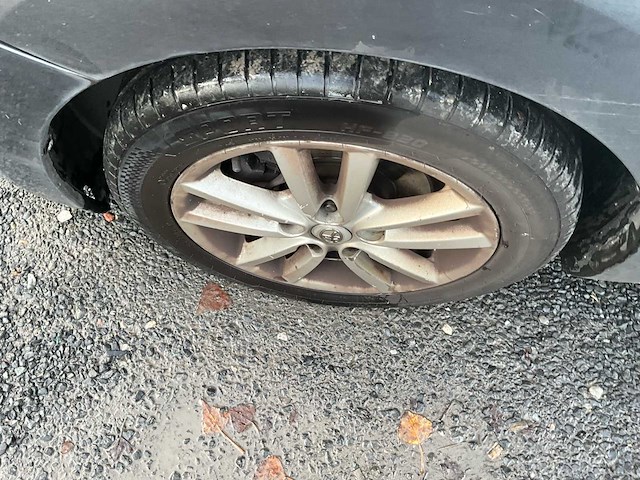 2011 toyota auris personenauto - afbeelding 13 van  31