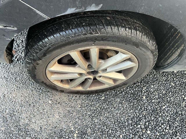 2011 toyota auris personenauto - afbeelding 18 van  31