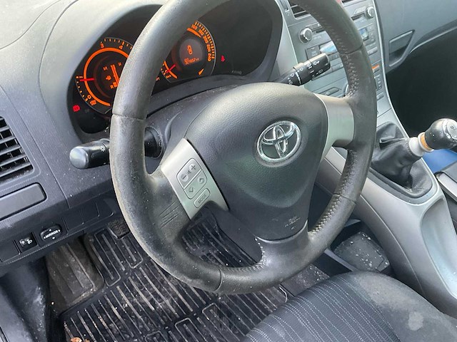 2011 toyota auris personenauto - afbeelding 19 van  31