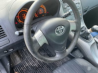 2011 toyota auris personenauto - afbeelding 19 van  31