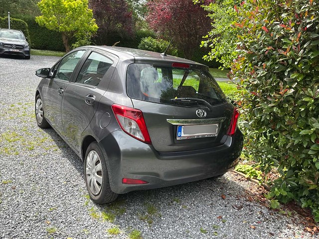 2011 toyota yaris auto - afbeelding 21 van  26