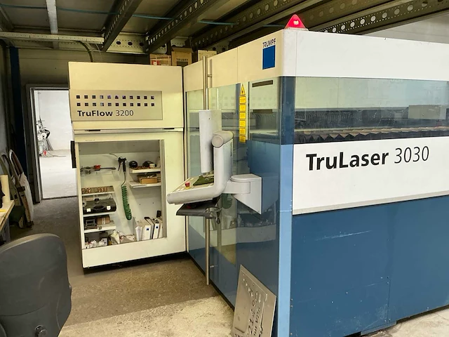 2011 trumpf trulaser 3030 lasersnijmachine - afbeelding 12 van  14