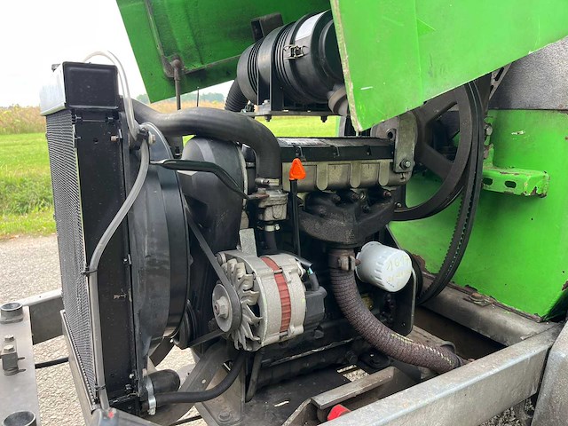 2011 ts industrie 190 m lombardini focs motor houthakselaar - afbeelding 10 van  13