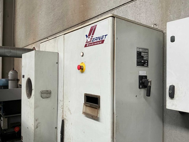 2011 vernet behringer mag b 2025 plasmasnijmachine + donaldson afzuiginstallatie - afbeelding 18 van  28