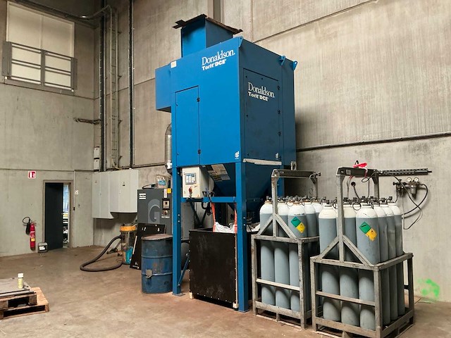 2011 vernet behringer mag b 2025 plasmasnijmachine + donaldson afzuiginstallatie - afbeelding 20 van  28