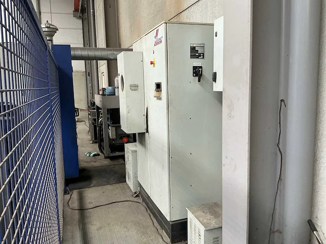 2011 vernet behringer mag b 2025 plasmasnijmachine + donaldson afzuiginstallatie - afbeelding 21 van  28