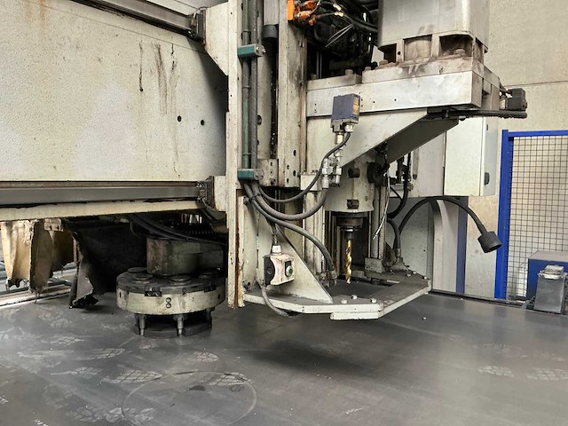 2011 vernet behringer mag b 2025 plasmasnijmachine + donaldson afzuiginstallatie - afbeelding 13 van  28