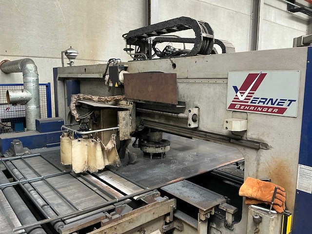2011 vernet behringer mag b 2025 plasmasnijmachine + donaldson afzuiginstallatie - afbeelding 9 van  28