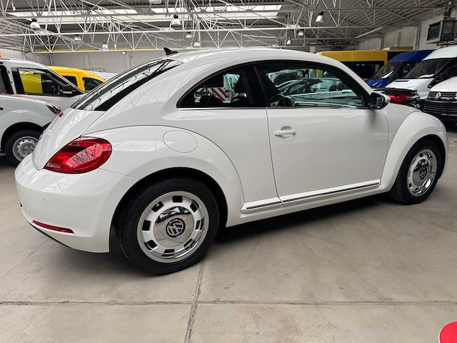 2011 volkswagen beetle benzine - afbeelding 4 van  13