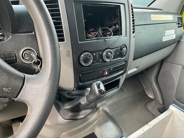 2011 volkswagen crafter ambulance - afbeelding 3 van  16