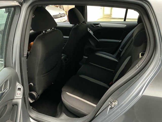 2011 volkswagen golf vi 1.6 cr tdi r line - afbeelding 24 van  52