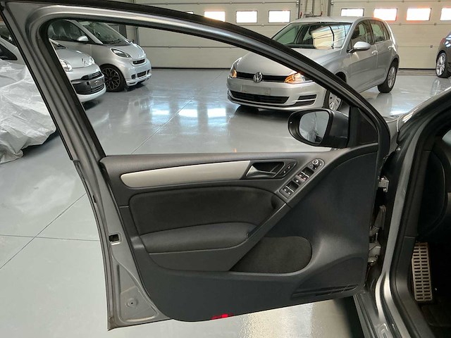2011 volkswagen golf vi 1.6 cr tdi r line - afbeelding 52 van  52
