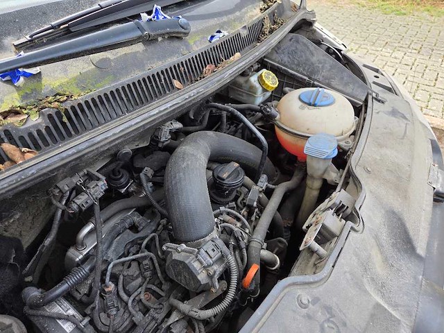 2011 volkswagen transporter t5 - bedrijfswagen - afbeelding 2 van  13
