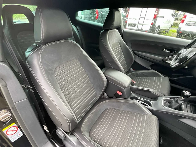 2011 volkswagen vw scirocco - afbeelding 31 van  45