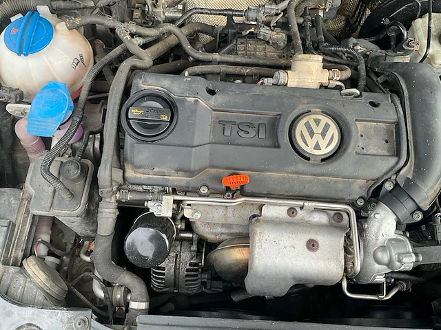 2011 volkswagen vw scirocco - afbeelding 19 van  44