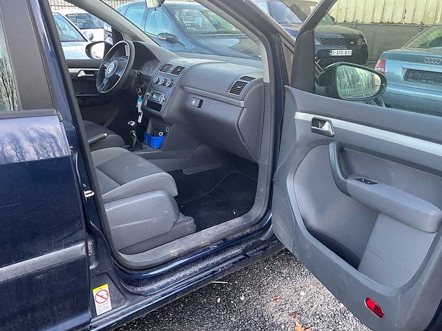 2011 volkswagen vw touran personenauto - afbeelding 4 van  30