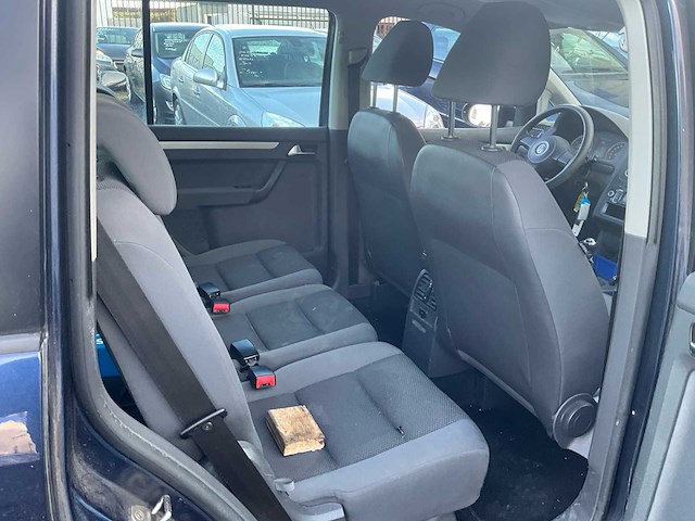 2011 volkswagen vw touran personenauto - afbeelding 10 van  30