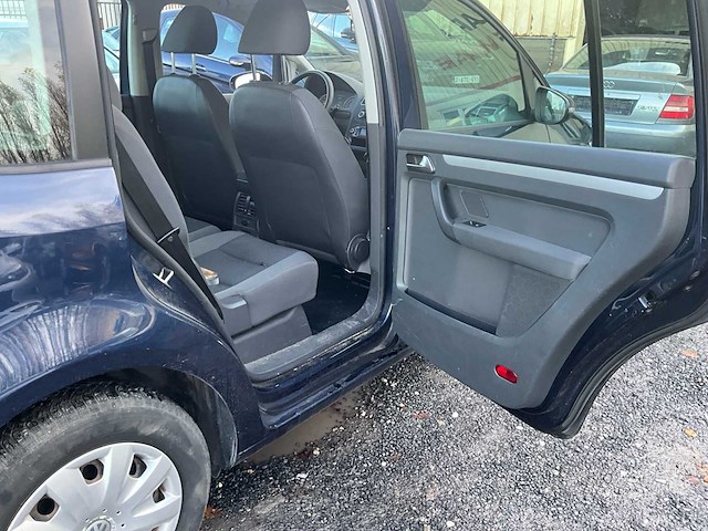 2011 volkswagen vw touran personenauto - afbeelding 11 van  30