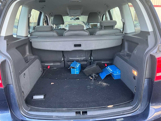 2011 volkswagen vw touran personenauto - afbeelding 13 van  30