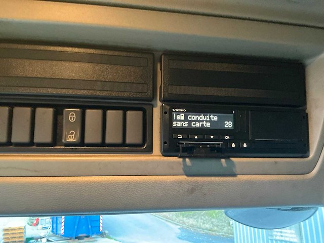 2011 volvo fl e5 vrachtwagen - afbeelding 3 van  33