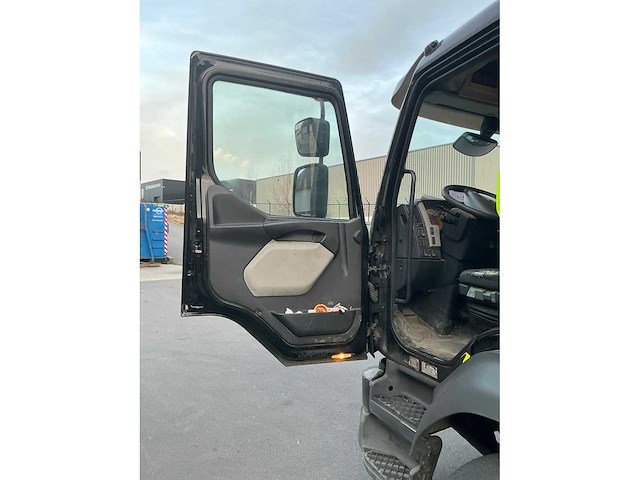 2011 volvo fl e5 vrachtwagen - afbeelding 31 van  33