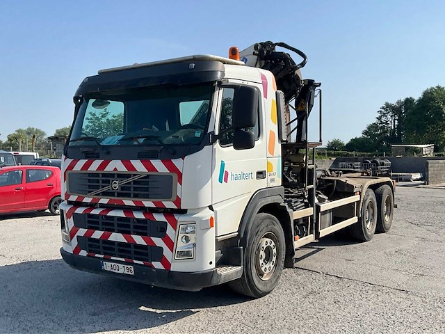 2011 volvo fm/fh 6x4r 9.0 vrachtwagen met kraan en containersysteem - afbeelding 1 van  59