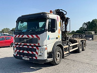 2011 volvo fm/fh 6x4r 9.0 vrachtwagen met kraan en containersysteem