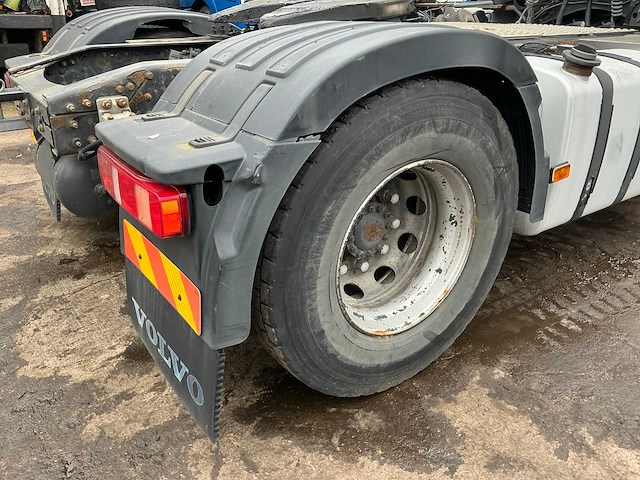 2011 volvo fmfh e5 vrachtwagen - afbeelding 28 van  47