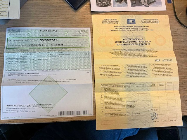 2011 volvo fmfh e5 vrachtwagen - afbeelding 32 van  47