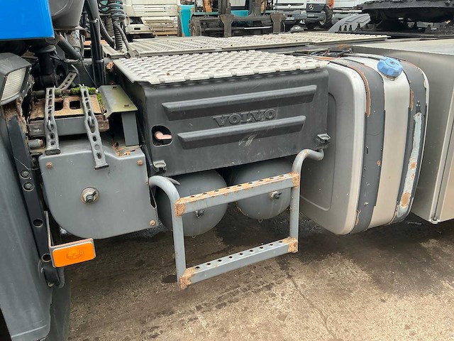 2011 volvo fmfh e5 vrachtwagen - afbeelding 23 van  45