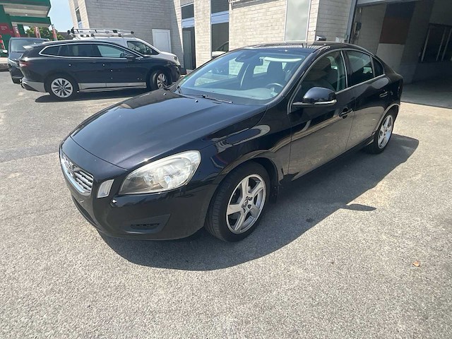 2011 volvo s60 1.6 t4 kinetic - afbeelding 1 van  36