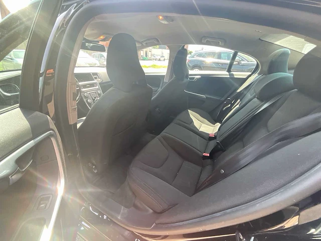 2011 volvo s60 1.6 t4 kinetic - afbeelding 14 van  36
