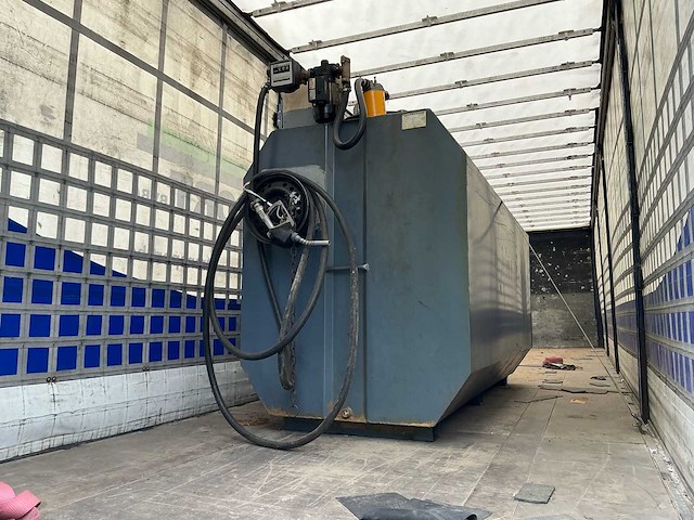 2011 wouters dubbelwandige dieseltank met elektrische piusi pomp en lekdetectie - afbeelding 1 van  4