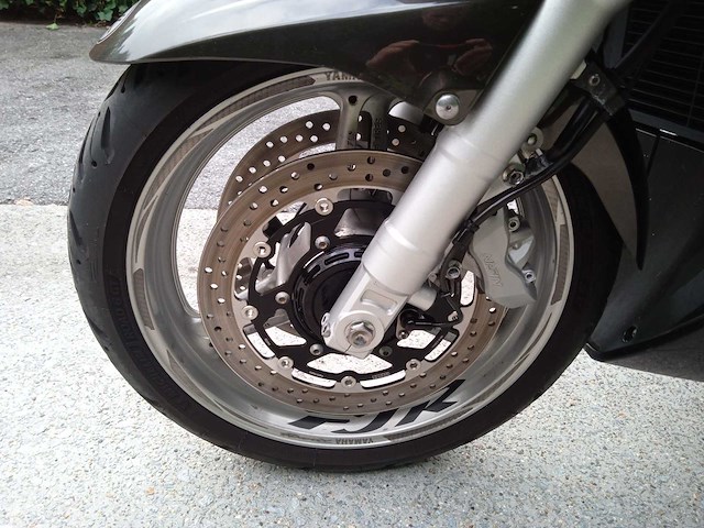 2011 yamaha fjr motorfiets - afbeelding 7 van  9