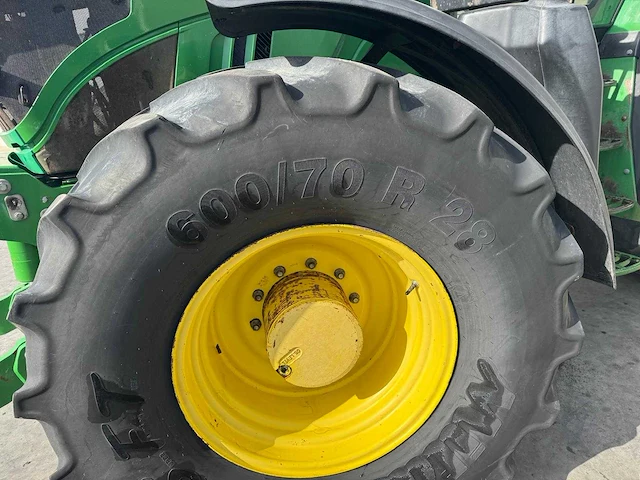 2012 - john deere - 6190r - 4-wheel drive tractor - afbeelding 2 van  17
