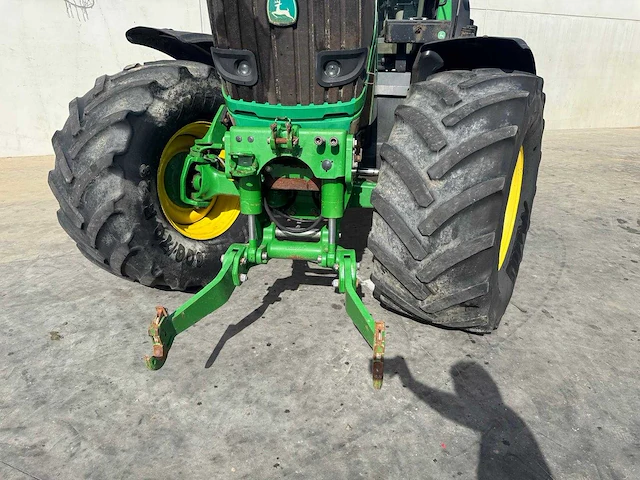 2012 - john deere - 6190r - 4-wheel drive tractor - afbeelding 17 van  17