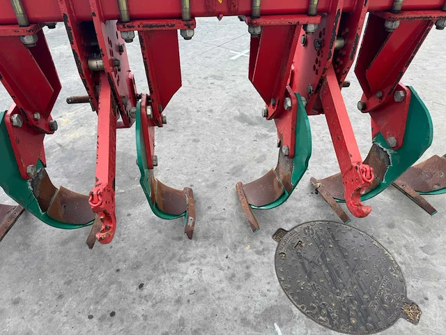 2012 - kverneland - cli - subsoiler - afbeelding 7 van  9