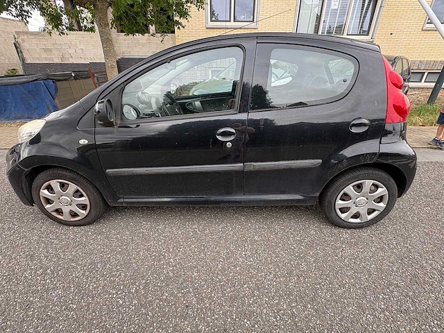 2012 - peugeot - 107 - car - afbeelding 10 van  15