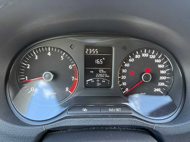 2012 - volkswagen - polo - 1.2 - car - afbeelding 13 van  14