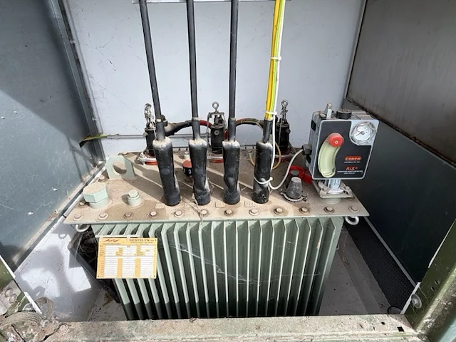 2012 abb 160 kva distributietransformator - afbeelding 9 van  23