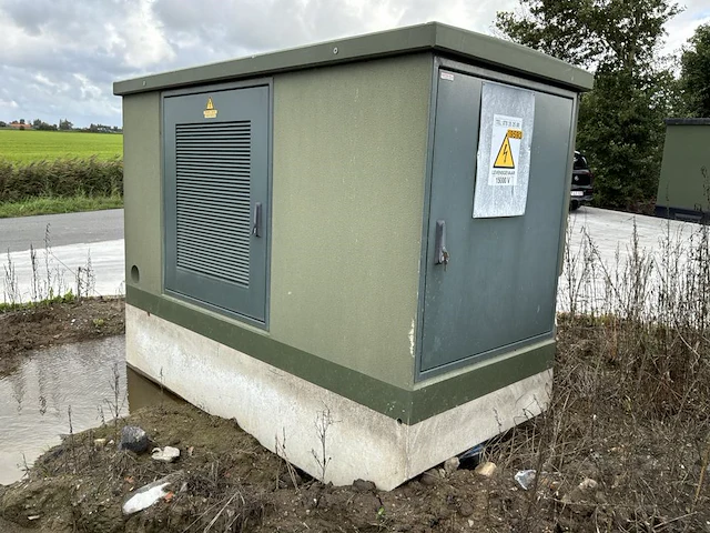 2012 abb 160 kva distributietransformator - afbeelding 1 van  23