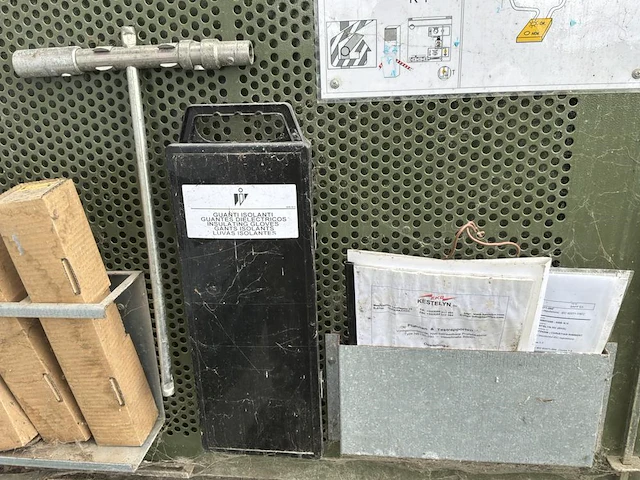 2012 abb 160 kva distributietransformator - afbeelding 13 van  23