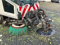 2012 aebi mfh2500 straatveegmachine - afbeelding 6 van  57